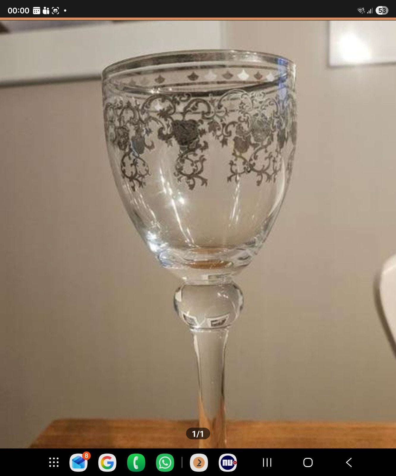 Gezocht: Livestyle witte wijnglazen met zilveren bloemen, Ophalen of Verzenden