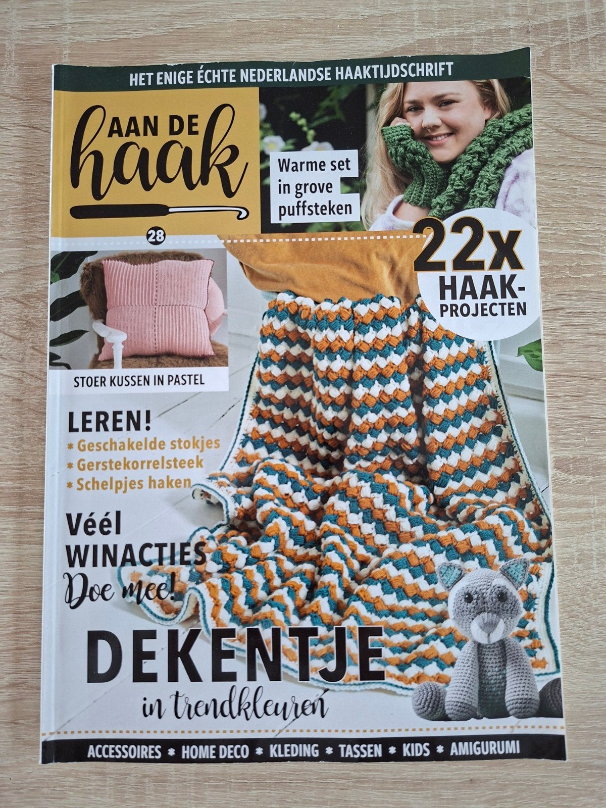 Aan de Haak Magazine - Editie 28, Ophalen of Verzenden, Gebruikt, Haken, Patroon of Boek