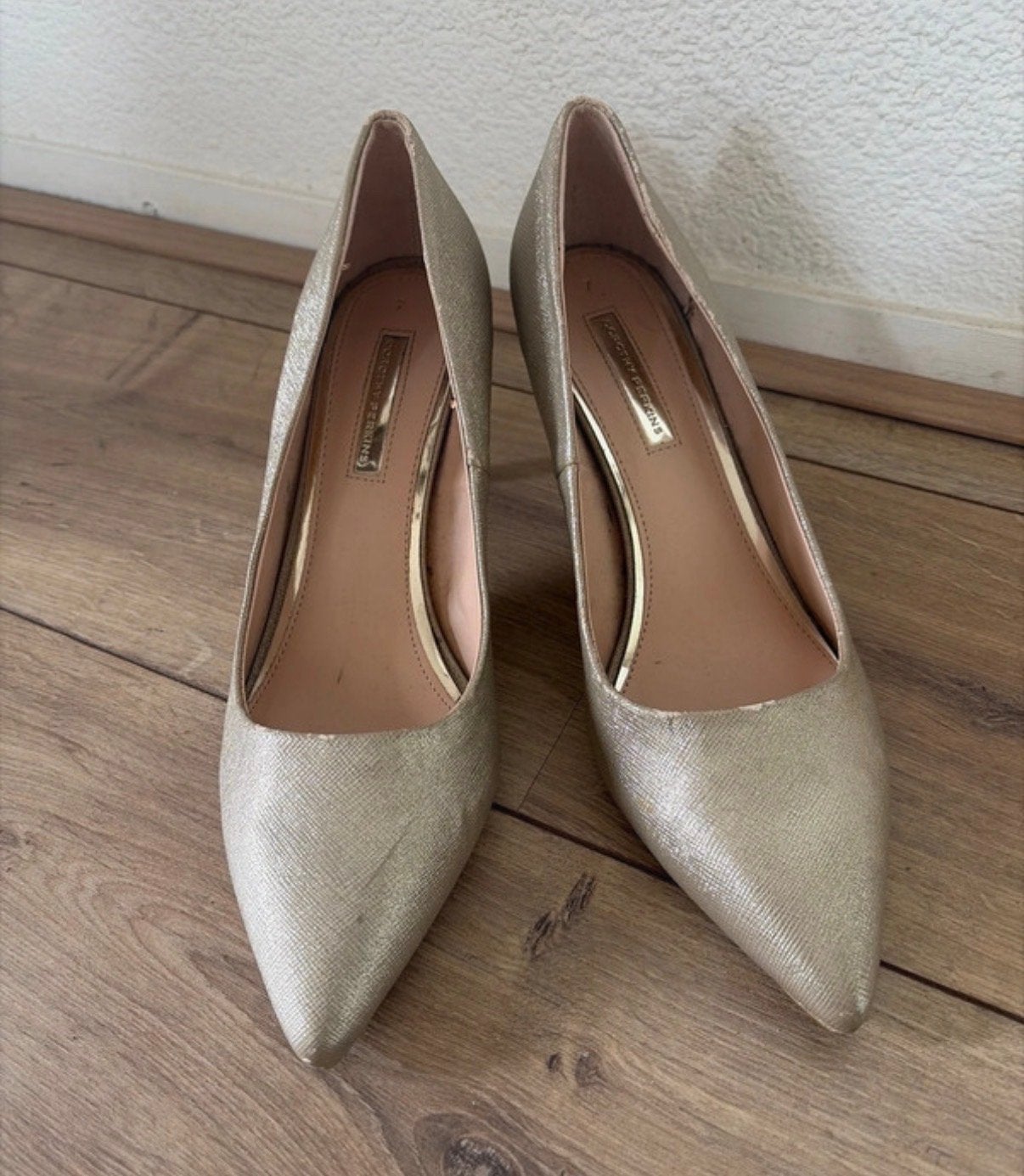 Gouden Pumps, Pumps, Overige kleuren, Ophalen of Verzenden, Zo goed als nieuw