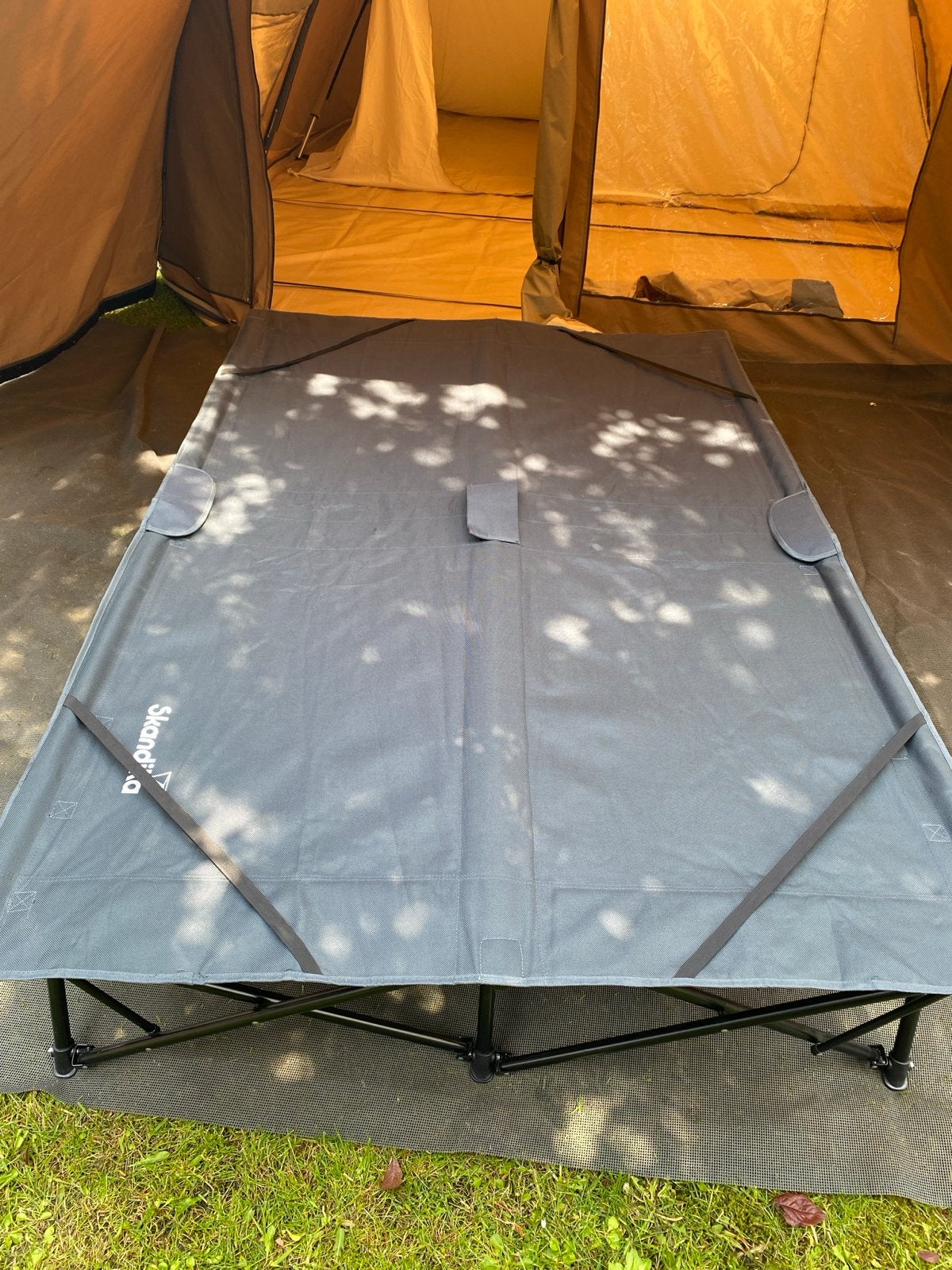 Skandika Bodo 2-persoons stretcher - Campingbed, Ophalen, Gebruikt
