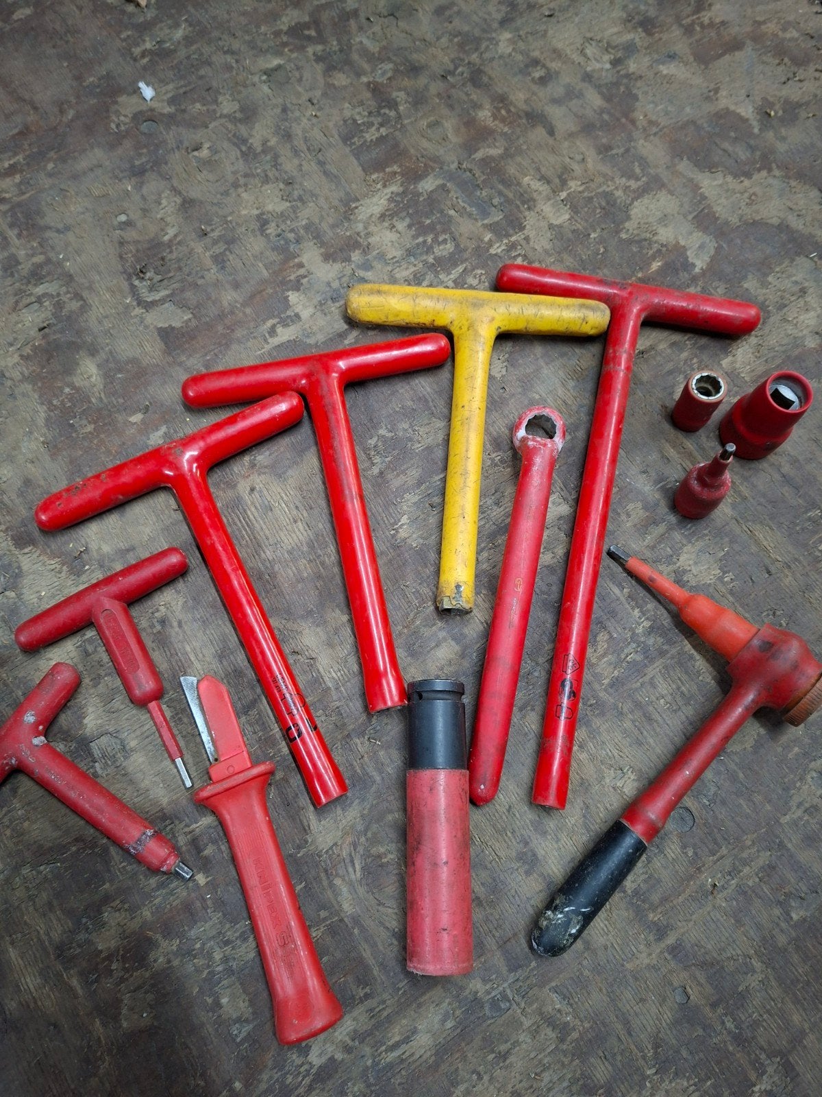 Diverse handgereedschappen, waaronder T-sleutels en doppen, Ophalen of Verzenden, Gebruikt, Sleutel/ratel, Knipex