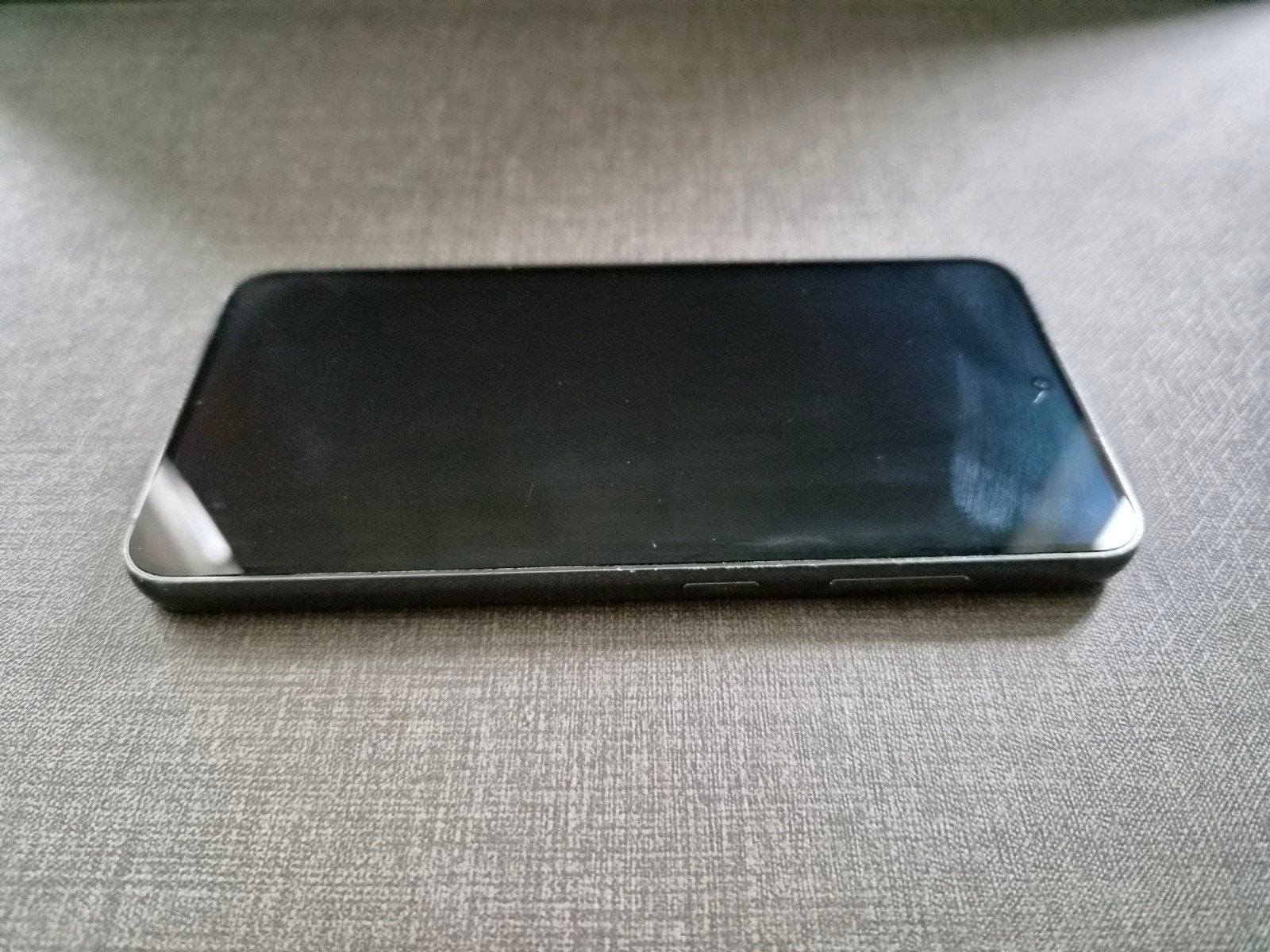 Foto 4 van Samsung Galaxy S23 128GB Groen