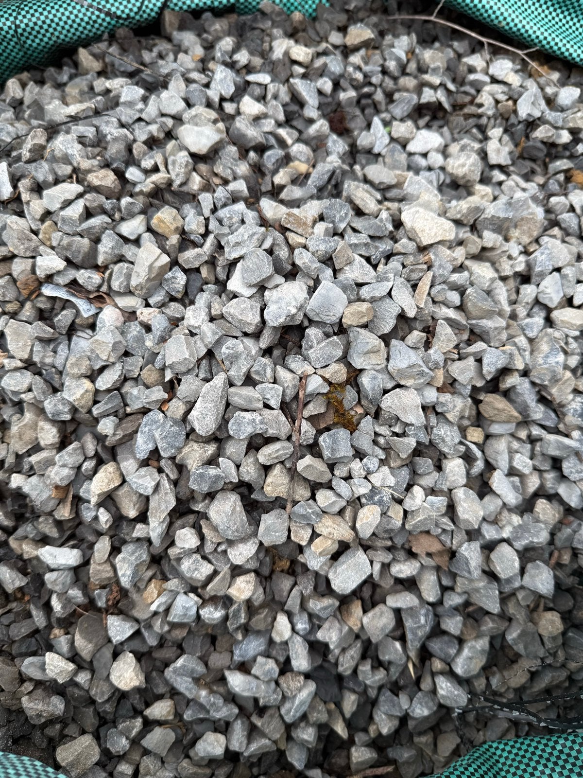 Gratis af te halen: Grijs siergrind (ca. 450-500 kg), Ophalen, Gebruikt, Grijs, Grind