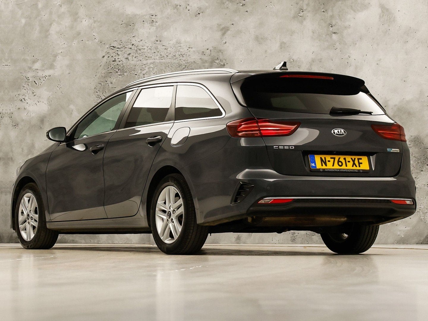 Kia Ceed 1.5 T-GDi DynamicPlusLine 160Pk Automaat (APPLE CAR, 12 maanden, Gebruikt, 4 cilinders, 160 pk