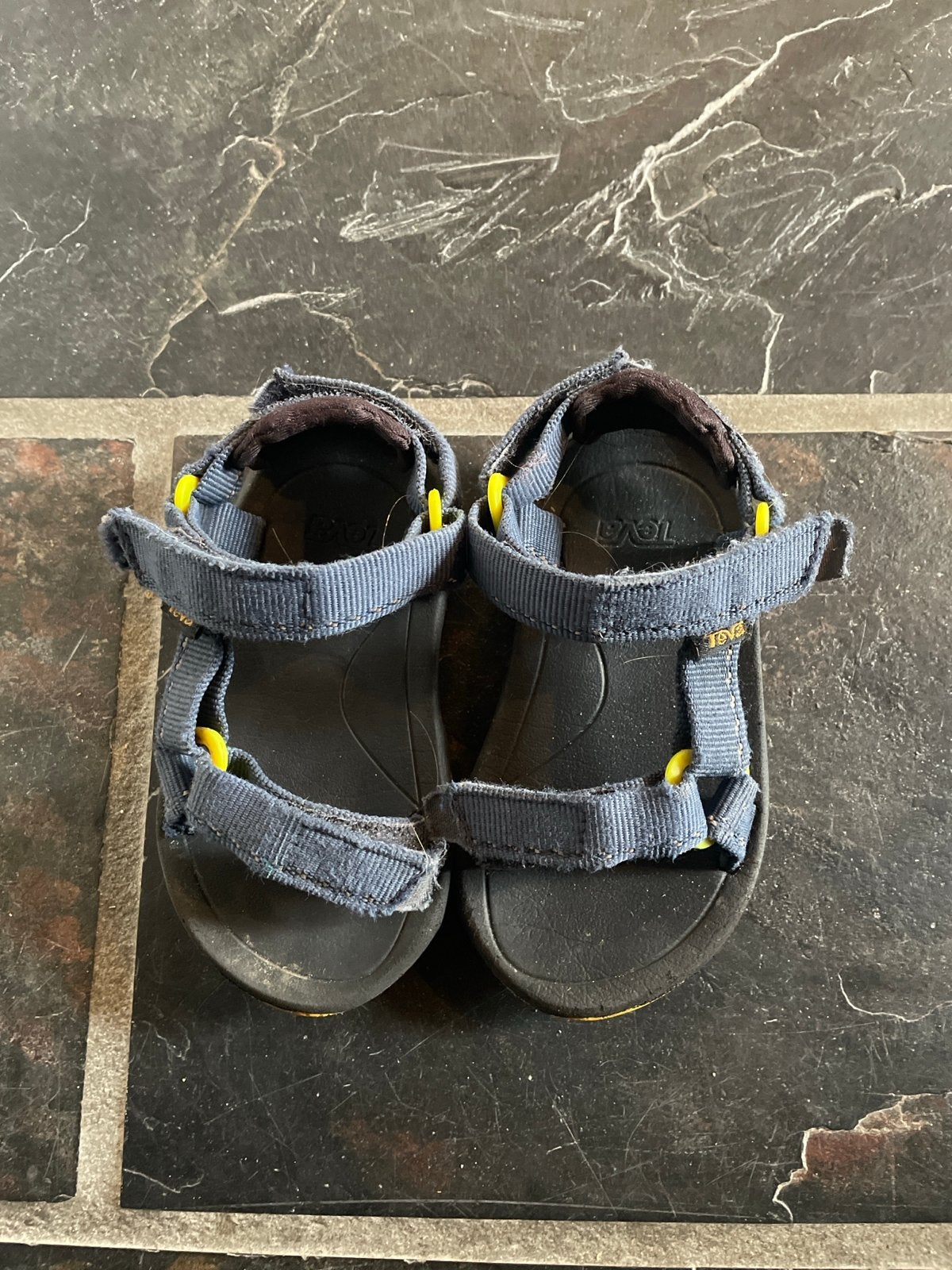Teva sandalen maat 23 - Gebruikt, Ophalen of Verzenden, Gebruikt, Jongen of Meisje, Schoenen