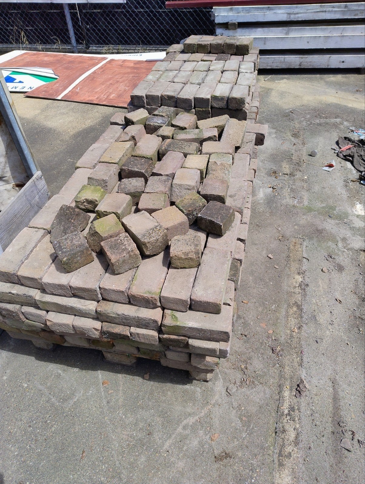 Oud gebakken klinker twee pallets vol, Ophalen, Gebruikt, 10 m² of meer, Klinkers