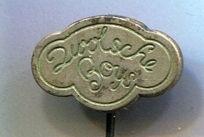Zwolsche Boys zilverkleurig voetbalclub speldje ( Z_069a), Ophalen of Verzenden, Zo goed als nieuw, Sport, Speldje of Pin