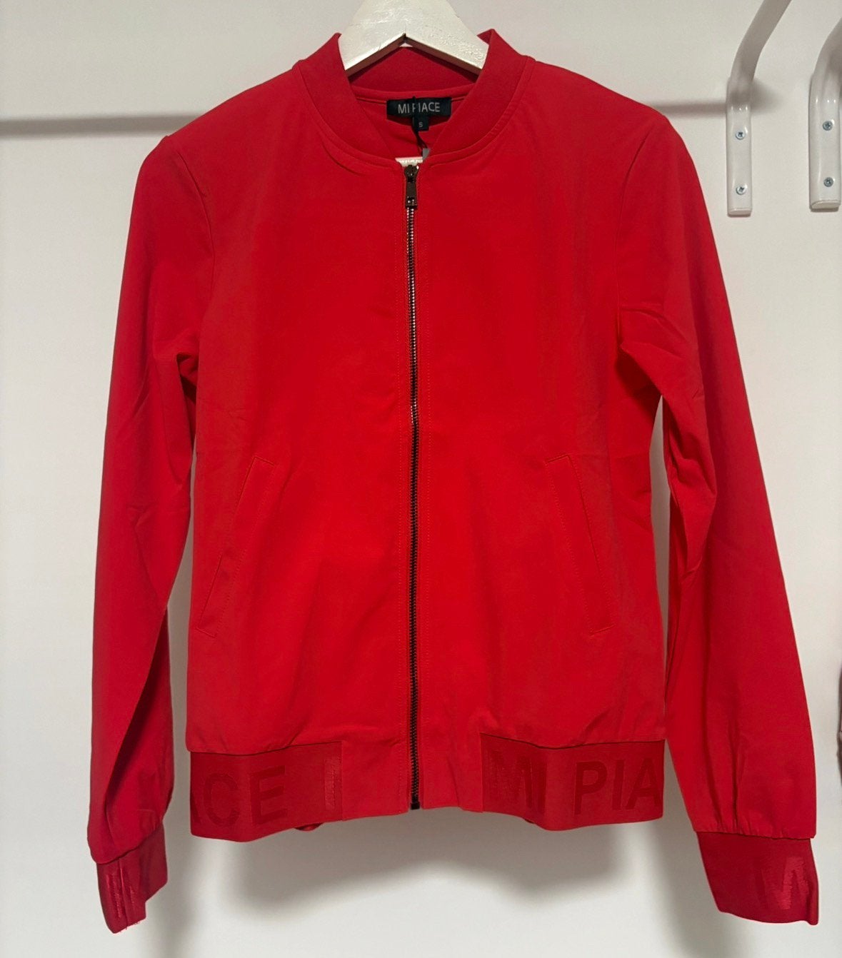 Mi Piace travelstof bomberjack maat S, Ophalen of Verzenden, Nieuw, Maat 36 (S), Rood