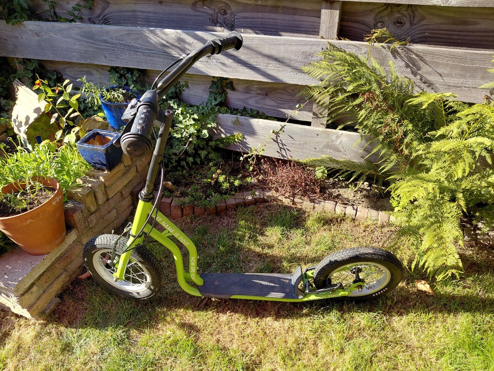 Groene step met extra banden, Ophalen, Zo goed als nieuw, Overige typen, Yedoo Tidit