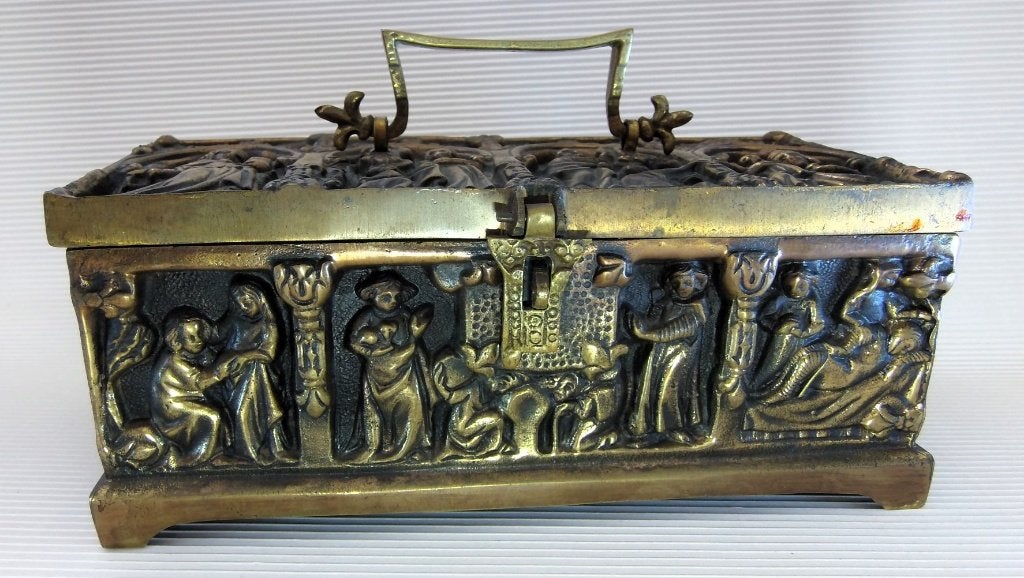 Bronzen reliekdoos in gotische stijl 19de eeuw, Ophalen of Verzenden, Brons