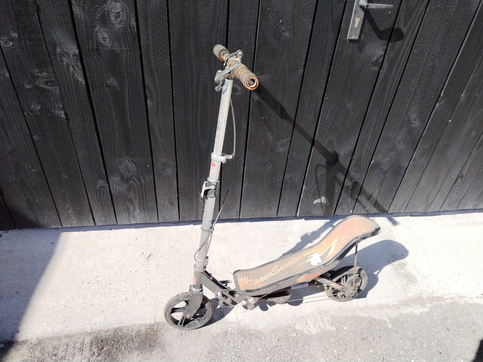 Space Scooter - Gebruikt, voor uren speelplezier!, Fietsen en Brommers, Steps, Ophalen of Verzenden, Gebruikt, Overige typen, Space Scooter