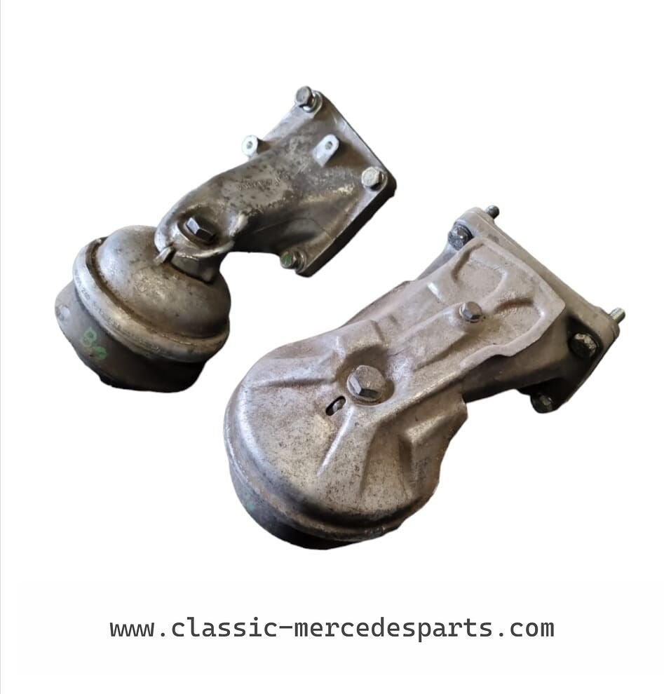 2x Motorsteun met rubber voor Mercedes w124 250D 250TD, Auto-onderdelen, Motor en Toebehoren, Gebruikt, -, Ophalen of Verzenden