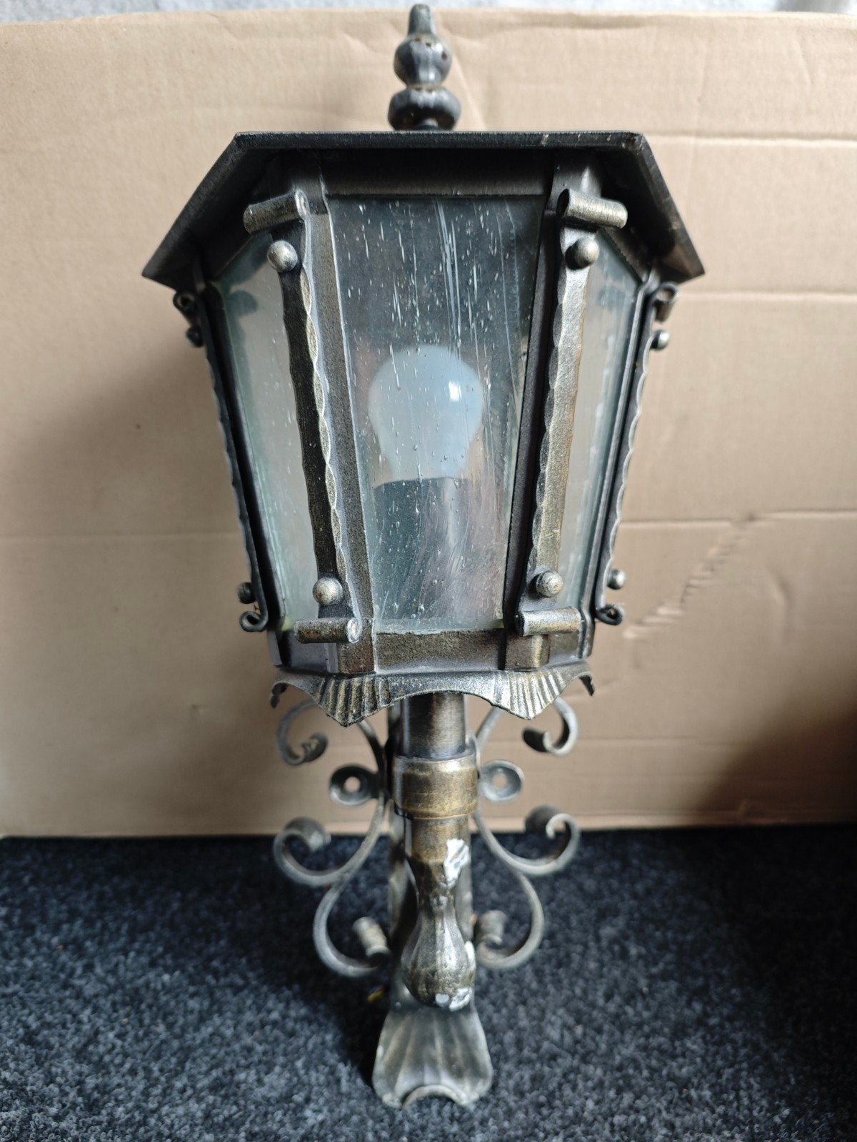 Handgemaakte smeedijzeren buitenlamp, Tuin en Terras, Ophalen, Gebruikt, Wandlamp, Netvoeding