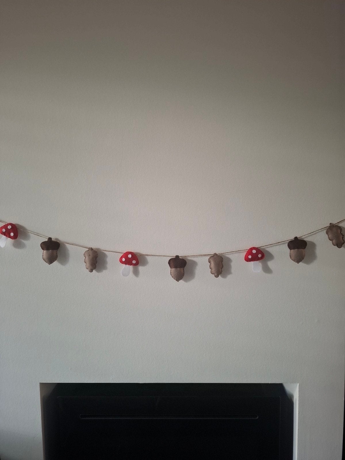 Leuke Herfstslinger met paddenstoelen en eikels, Meerkleurig, Nieuw, Ophalen of Verzenden, Landelijk