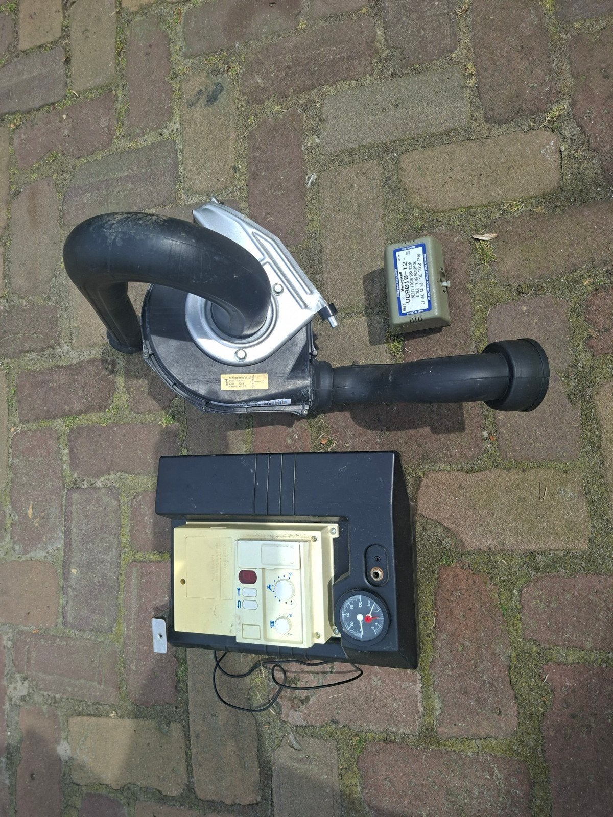 Honeywell VC8010-12 Actuator en Nefit Fasto 600.023A, Ophalen of Verzenden, Gebruikt, Overige typen