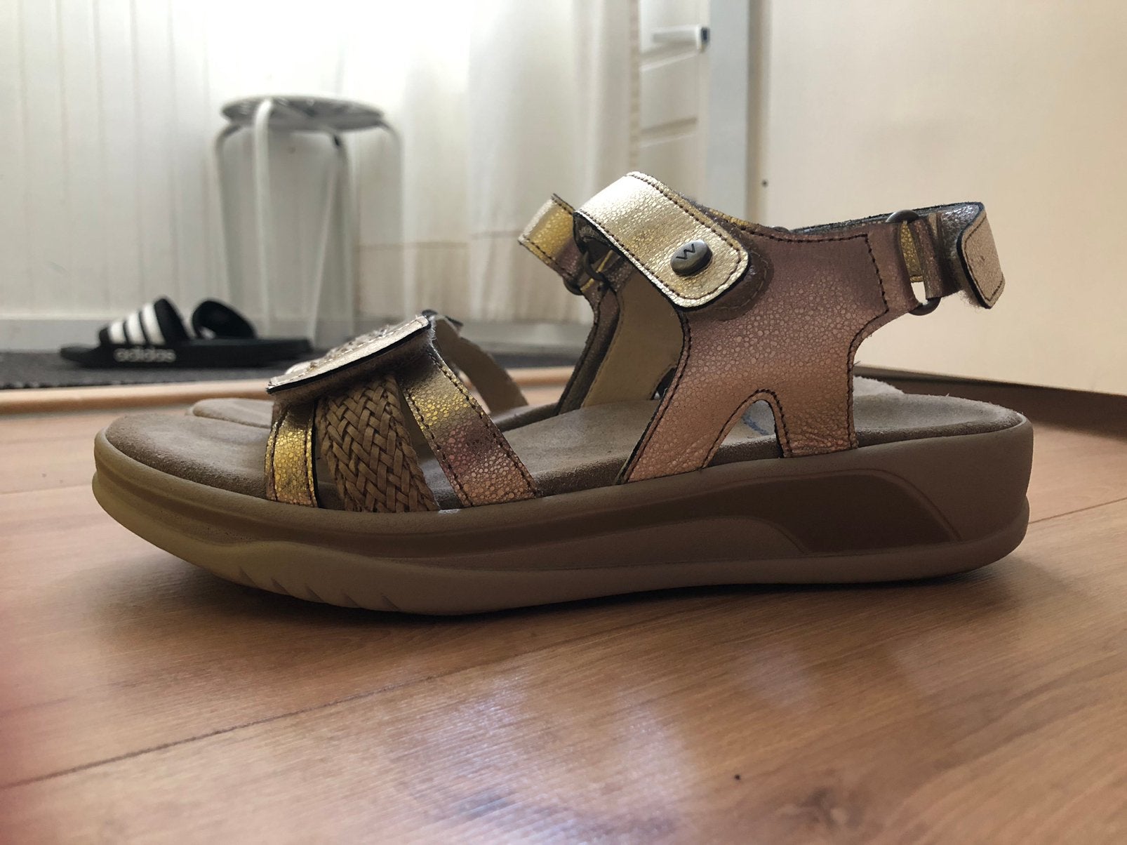 Wolky Sandalen Champagne, Kleding | Dames, Schoenen, Overige kleuren, Zo goed als nieuw, Sandalen of Muiltjes, Ophalen of Verzenden