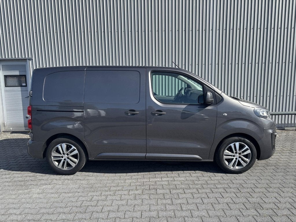 Peugeot Expert 226C 1.6 BlueHDI*ECC*CRUISE*NAVI*HAAK*CAM*CAR, Voorwielaandrijving, Stof, Euro 6, 4 cilinders