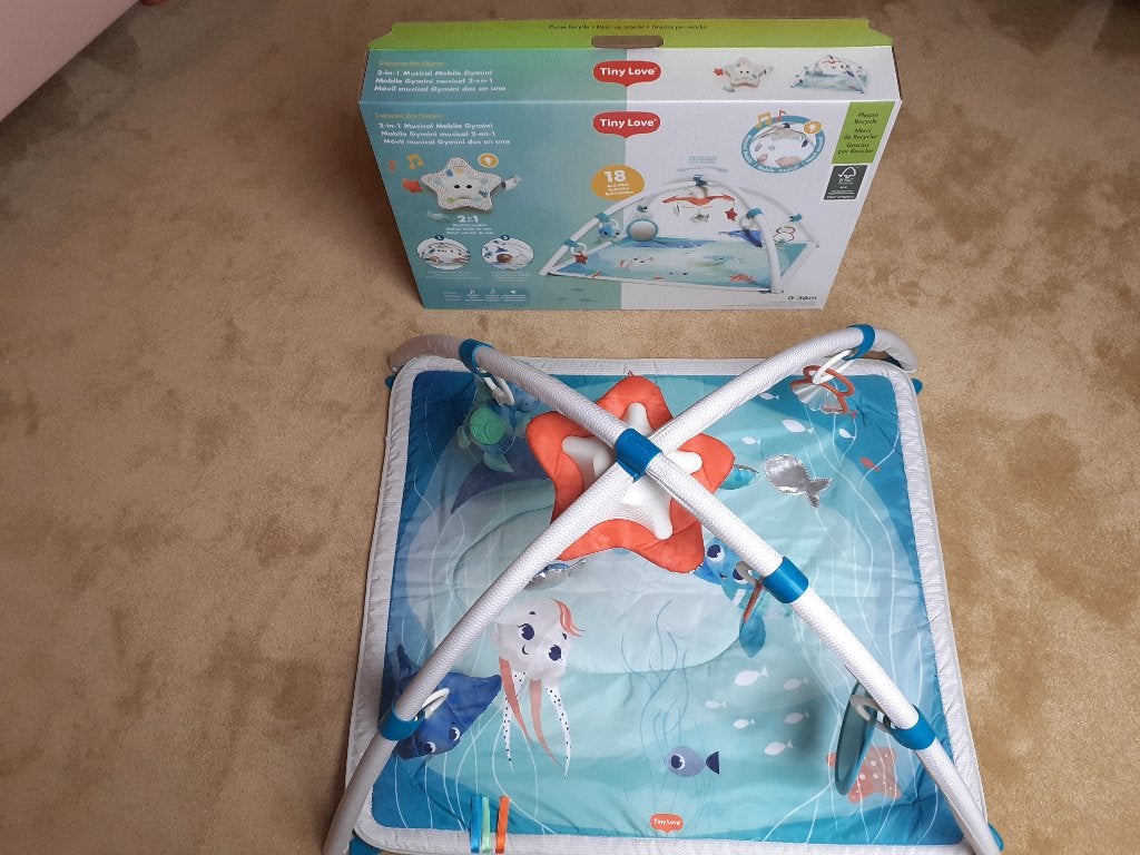 Tiny Love babygym zoekt nieuwe baby!, Ophalen of Verzenden, Zo goed als nieuw, Babygym, Met licht