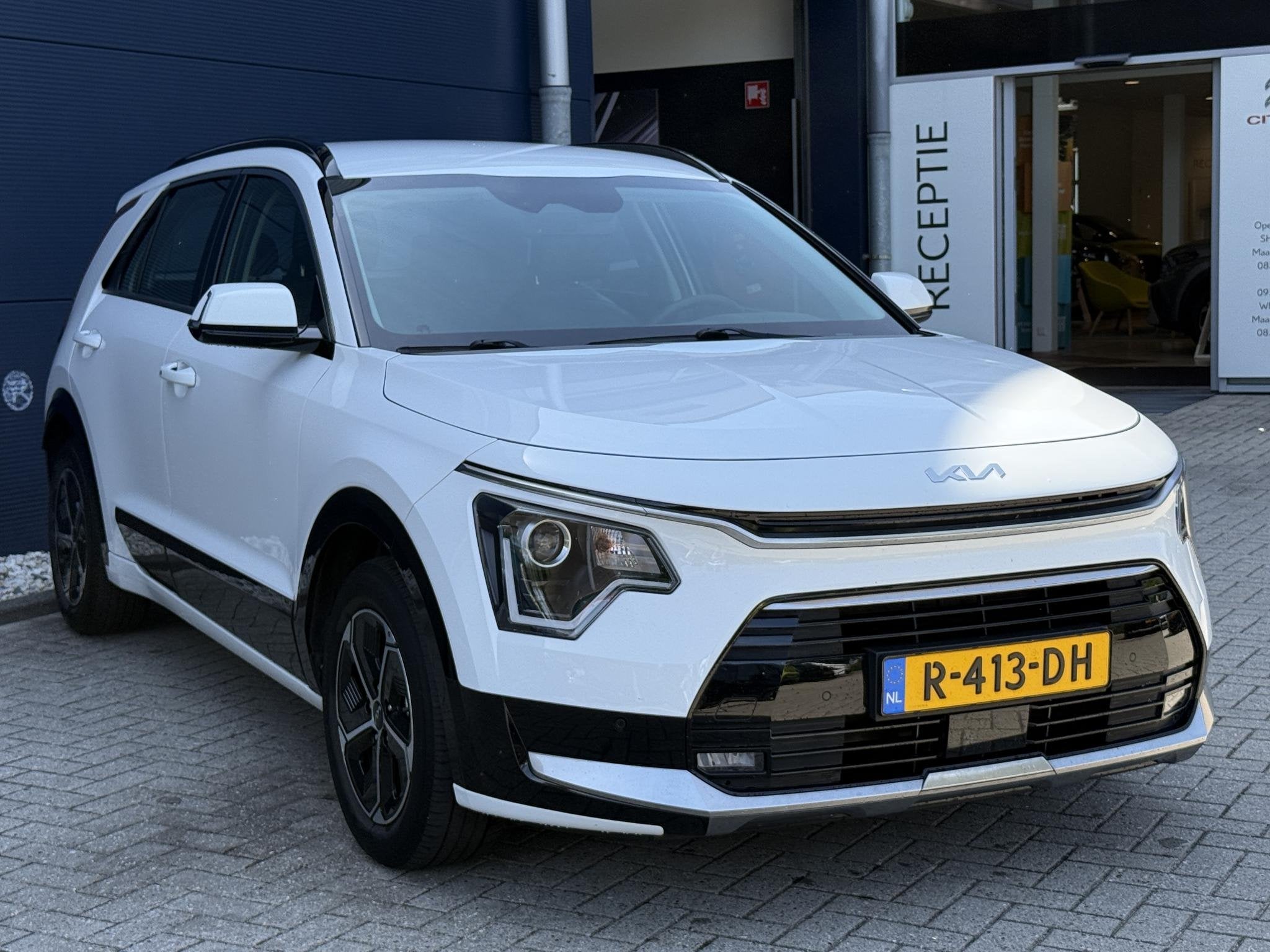 Kia Niro 1.6 GDi Hybrid DynamicLine | Navigatie | Apple Carp, 1374 kg, Gebruikt, Euro 6, Leder en Stof