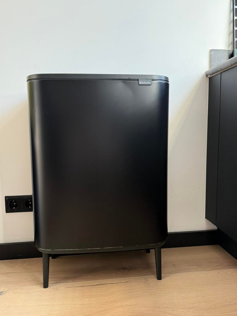 Brabantia Bo Touch Bin Hi Prullenbak - 60 liter Mat zwart, Ophalen, Gebruikt, 50 tot 75 cm, 40 liter of meer