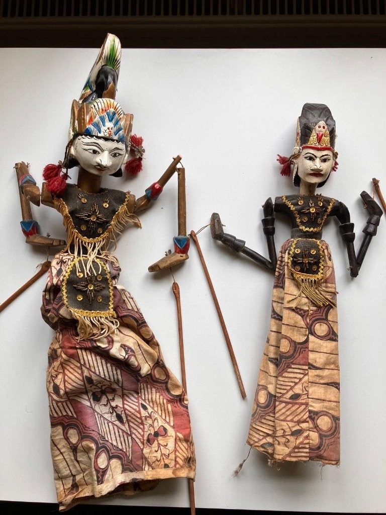 Indonesische wajang poppen 2 stuks, Ophalen of Verzenden