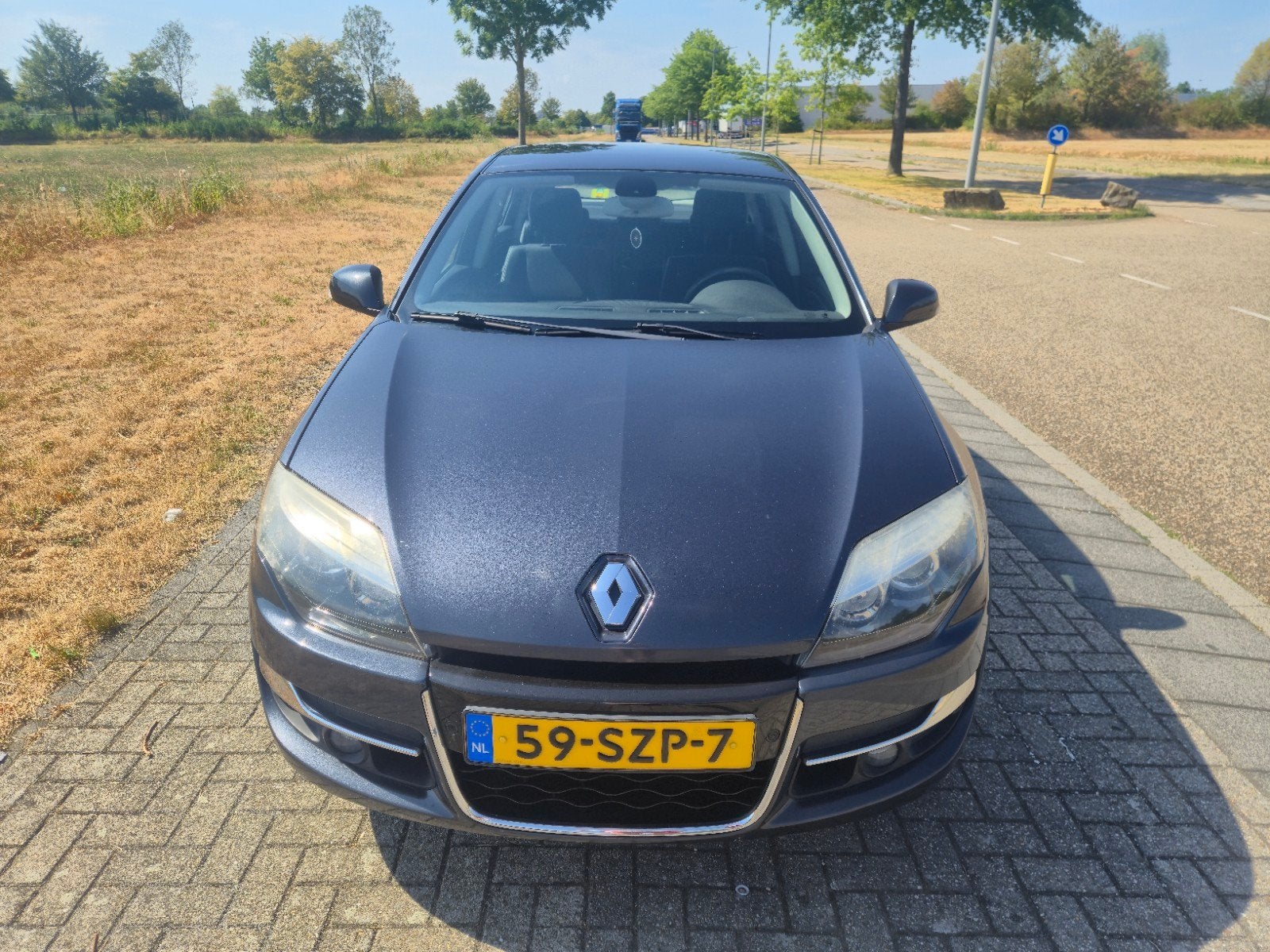 Renault Laguna 2.0 16V 140 2012 Grijs, Laguna, Origineel Nederlands, Grijs, Particulier