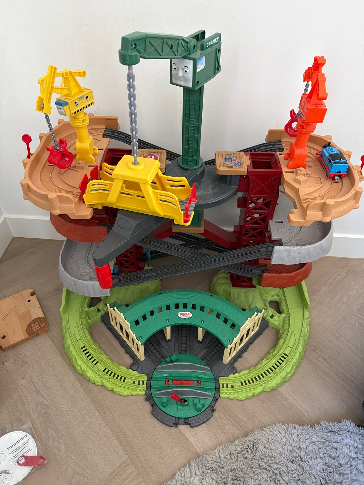 Thomas de Trein Super Station met kranen en treinen, Ophalen of Verzenden, Zo goed als nieuw