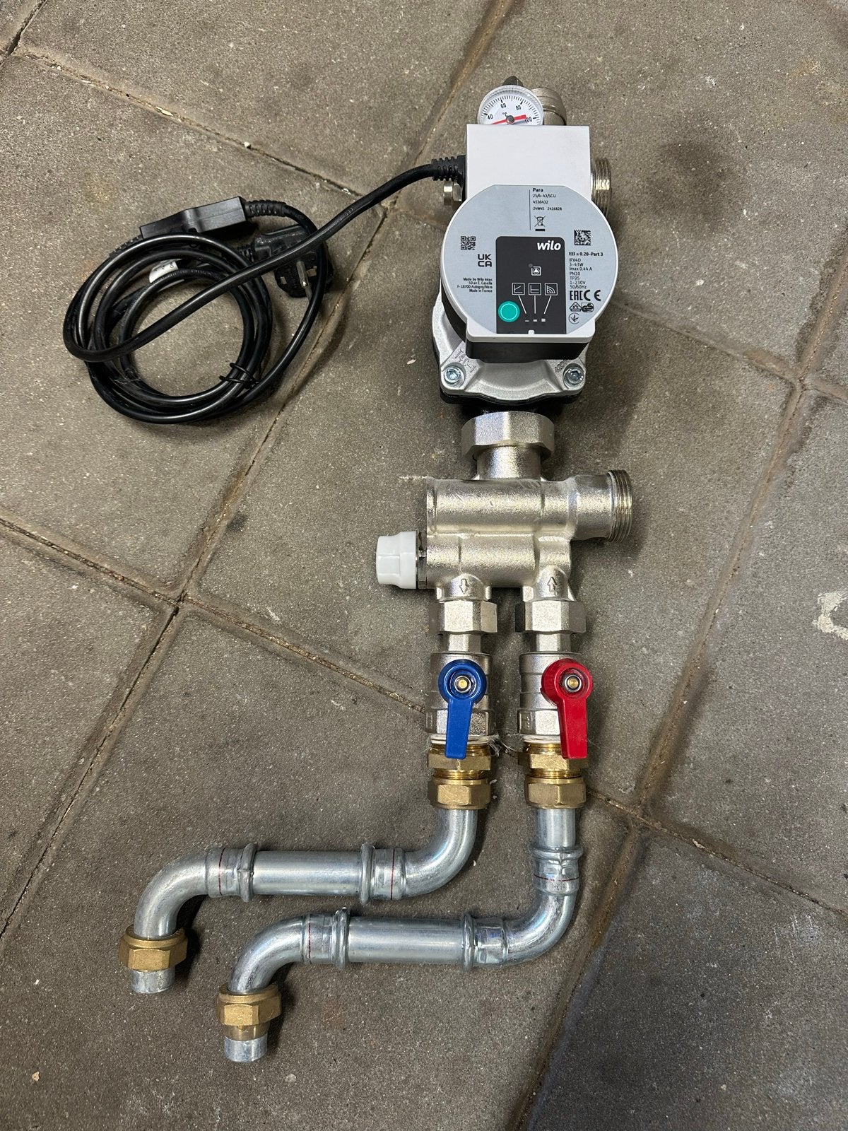 Nieuwe Wilo circulatie pomp, Doe-het-zelf en Verbouw, Verwarming en Radiatoren, Ophalen, Minder dan 30 cm, Overige typen, Nieuw