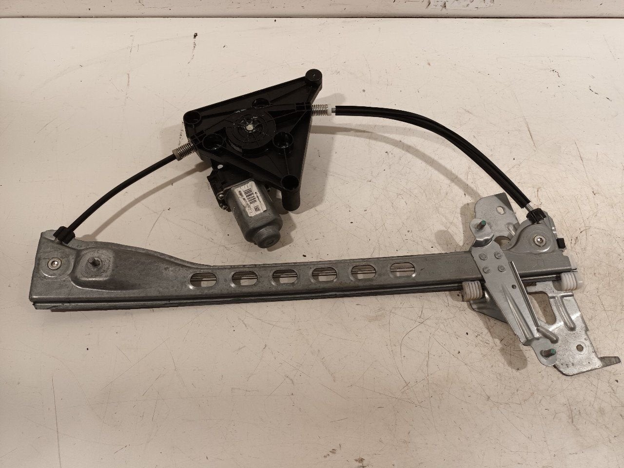 Raammechaniek elektrisch rechts voor Toyota Aygo, Auto-onderdelen, Ruiten en Toebehoren, Onderdelen@venauto.nl, Van der Ven Autorecycling B.V.