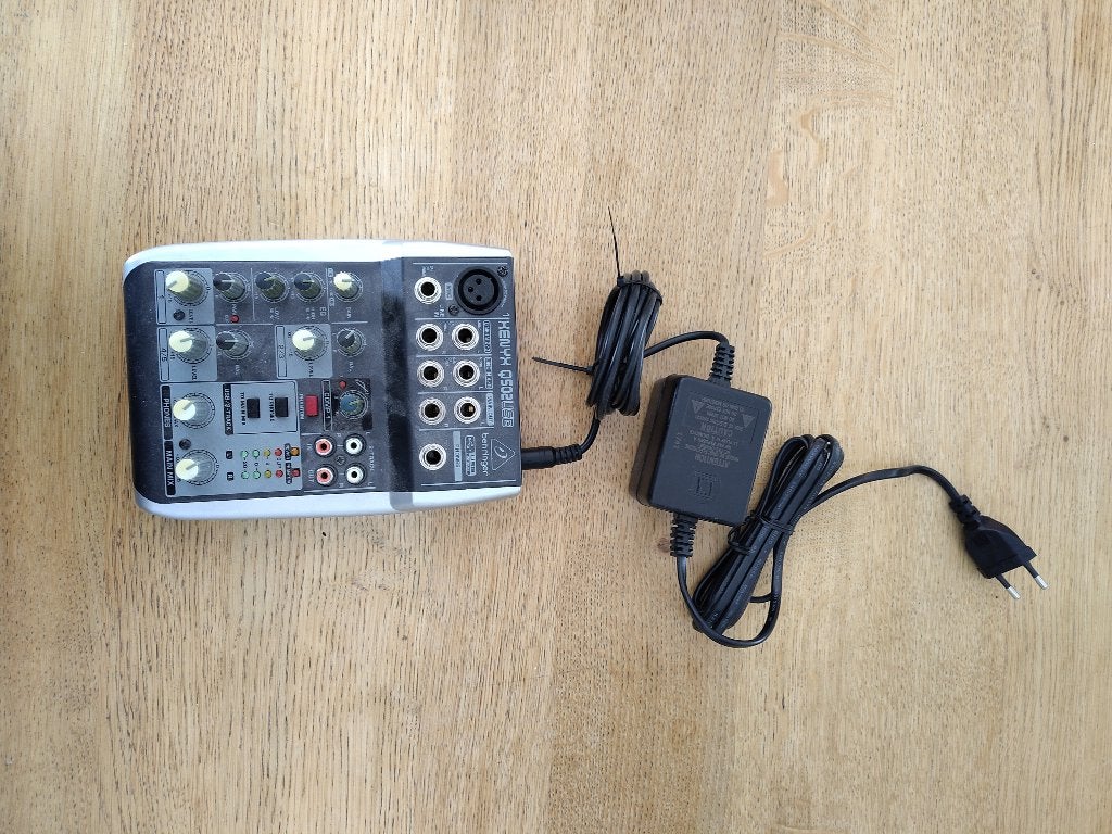 Behringer XENYX Q502USB, Muziek en Instrumenten, Mengpanelen, Ophalen of Verzenden, Gebruikt, Minder dan 5 kanalen, Microfooningang