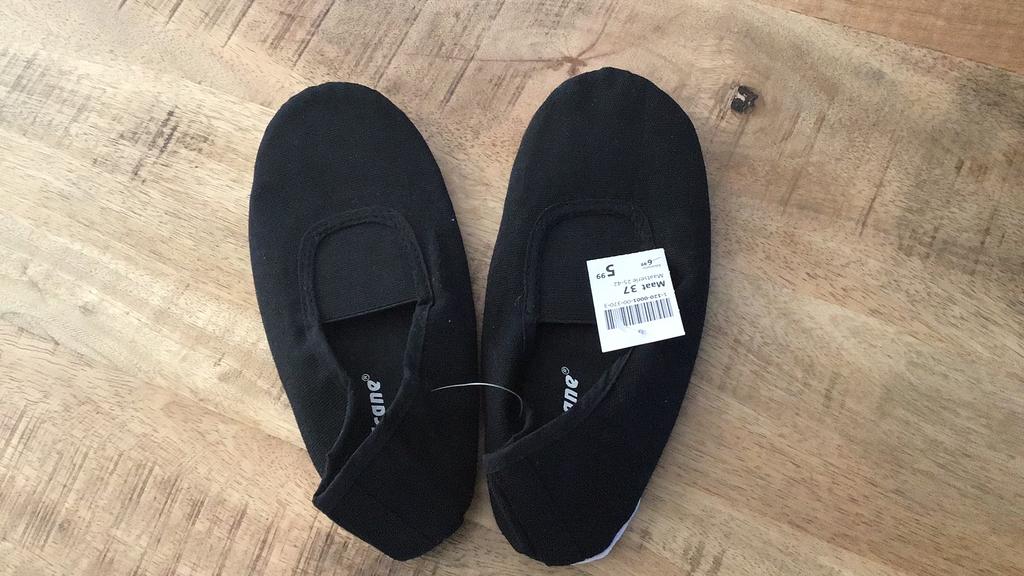 Dans/balletschoentjes maat 37 NIEUW, Zwart, Nieuw, Dansschoenen, Ophalen of Verzenden
