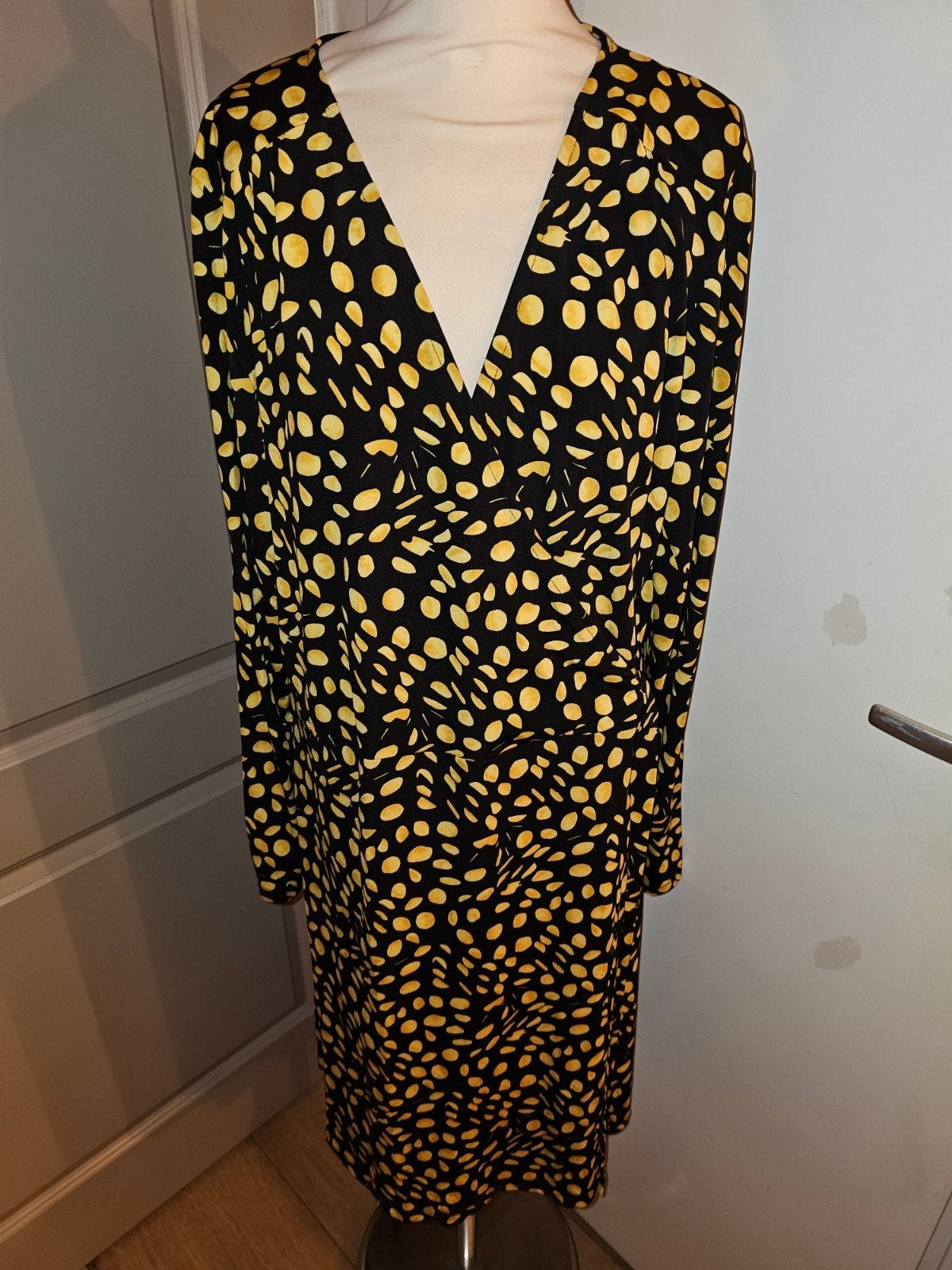 norah jurk maat 44, Kleding | Dames, Jurken, Zwart, Maat 42/44 (L), Ophalen of Verzenden, Zo goed als nieuw