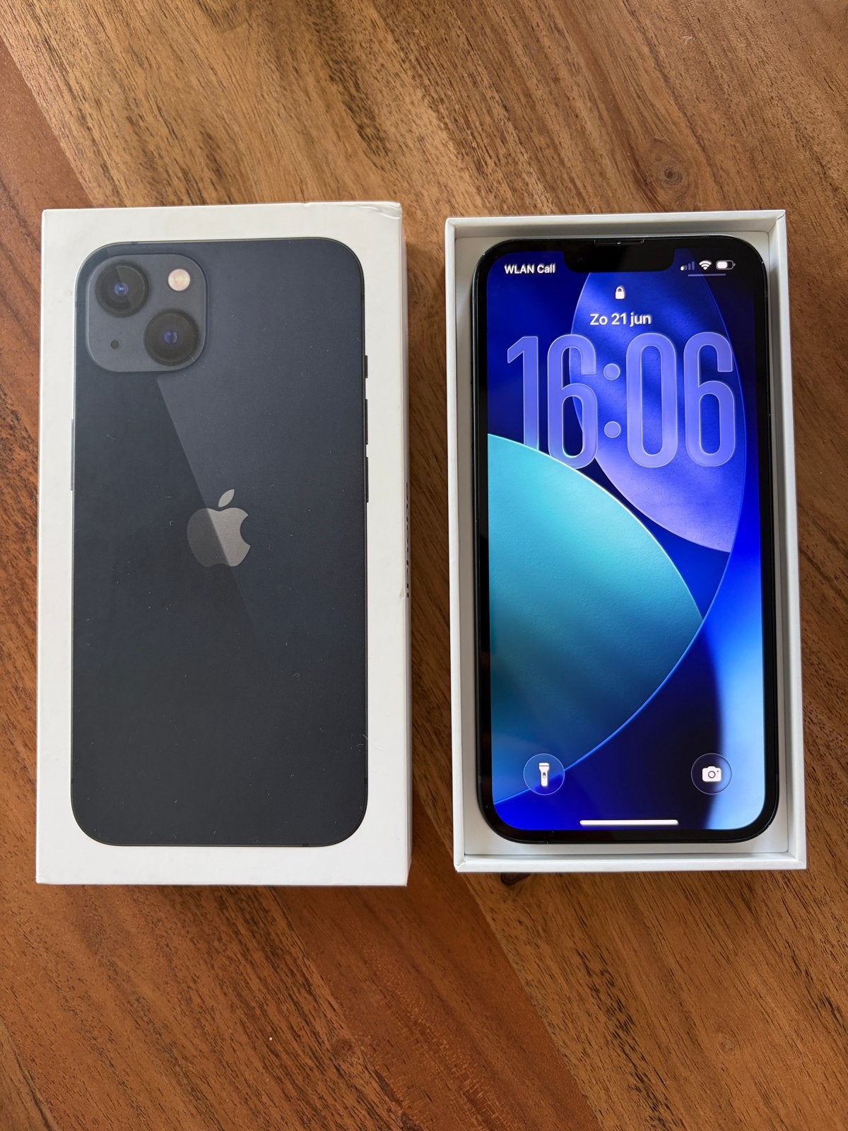 iPhone 13 - Goede staat + 4 hoesjes, Ophalen, IPhone 13, Zonder simlock, Zonder abonnement