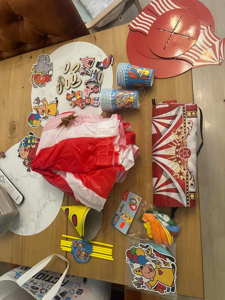 Bumba feestartikelen, Ophalen, Zo goed als nieuw, Versiering, Verjaardag