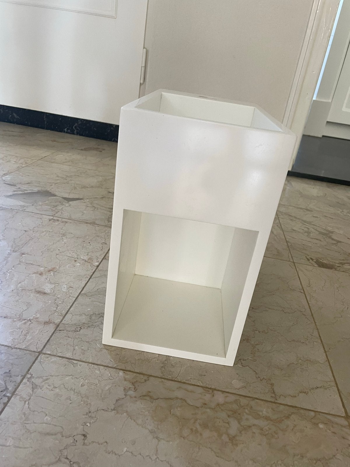 Klein wit wasbakje - Compact en stijlvol, Huis en Inrichting, Badkamer | Badkamermeubels, Minder dan 50 cm, Gebruikt, Ophalen of Verzenden