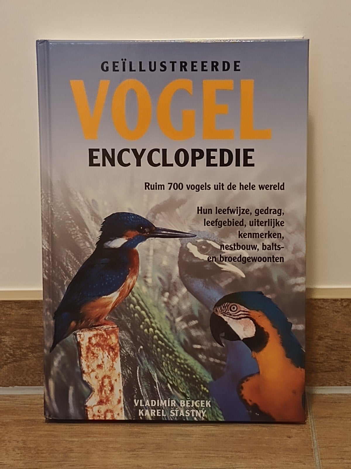 Vogel encyclopedie (V. Bejcek en K. Stastny), Ophalen of Verzenden, Zo goed als nieuw, Vogels