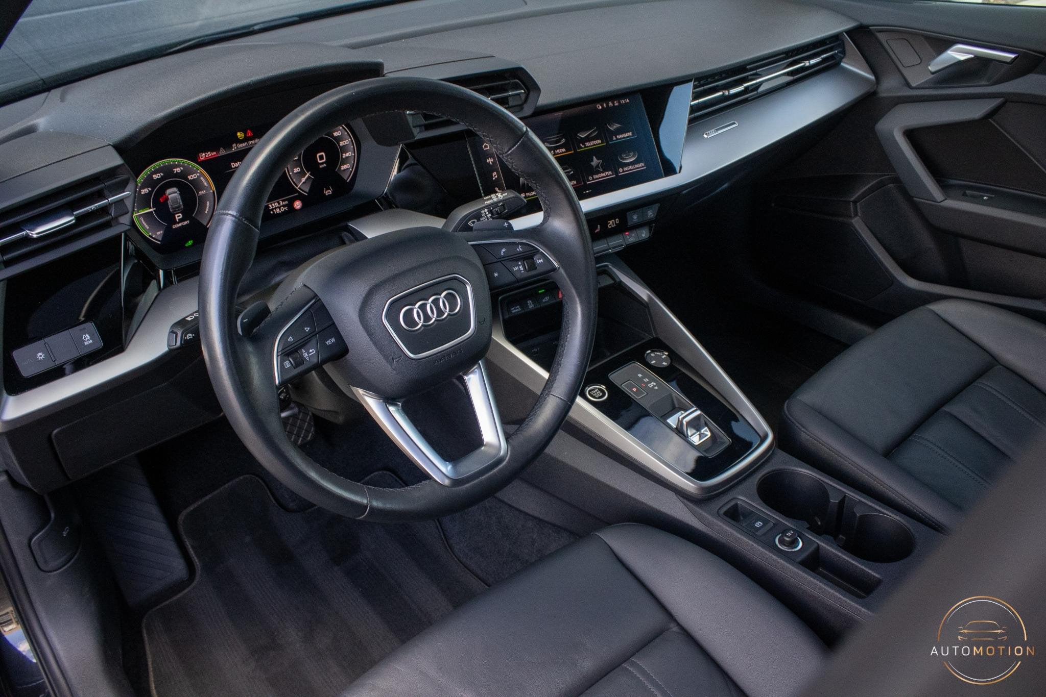 Audi A3 Sportback 40 TFSIe Advanced PANO LEDER CAMERA STOELM, Auto's, Dealer onderhouden, Gebruikt, 4 cilinders, Zwart