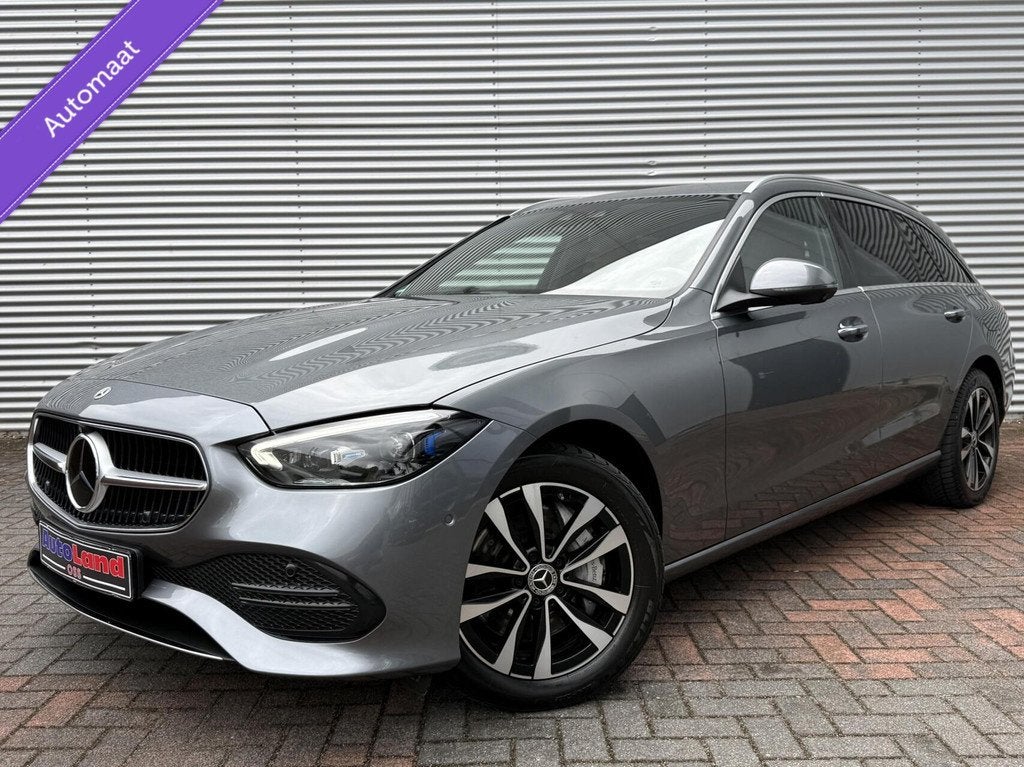 Mercedes C-klasse Estate 300 e Leer Led Carplay Camera 2023, Auto's, Mercedes-Benz, Automaat, Achterwielaandrijving, Euro 6, 4 cilinders