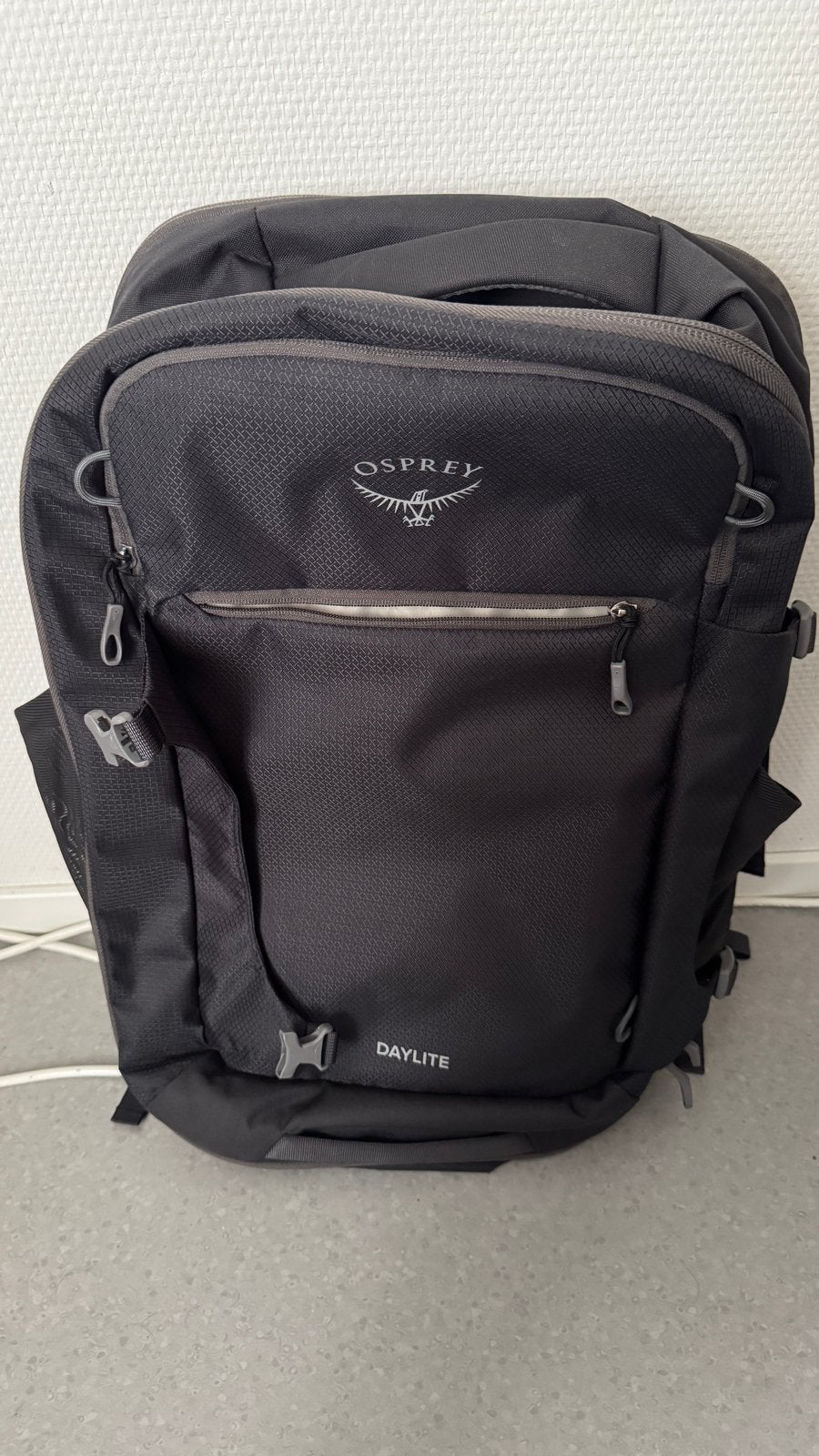 Osprey Daylite Carry-On Travel Pack 44L - Zo goed als nieuw, 25 tot 40 cm, Ophalen of Verzenden, Zo goed als nieuw, Trekking