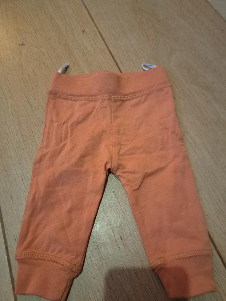 Broekje 56, Kinderen en Baby's, Ophalen of Verzenden, Zo goed als nieuw, Meisje, Broekje
