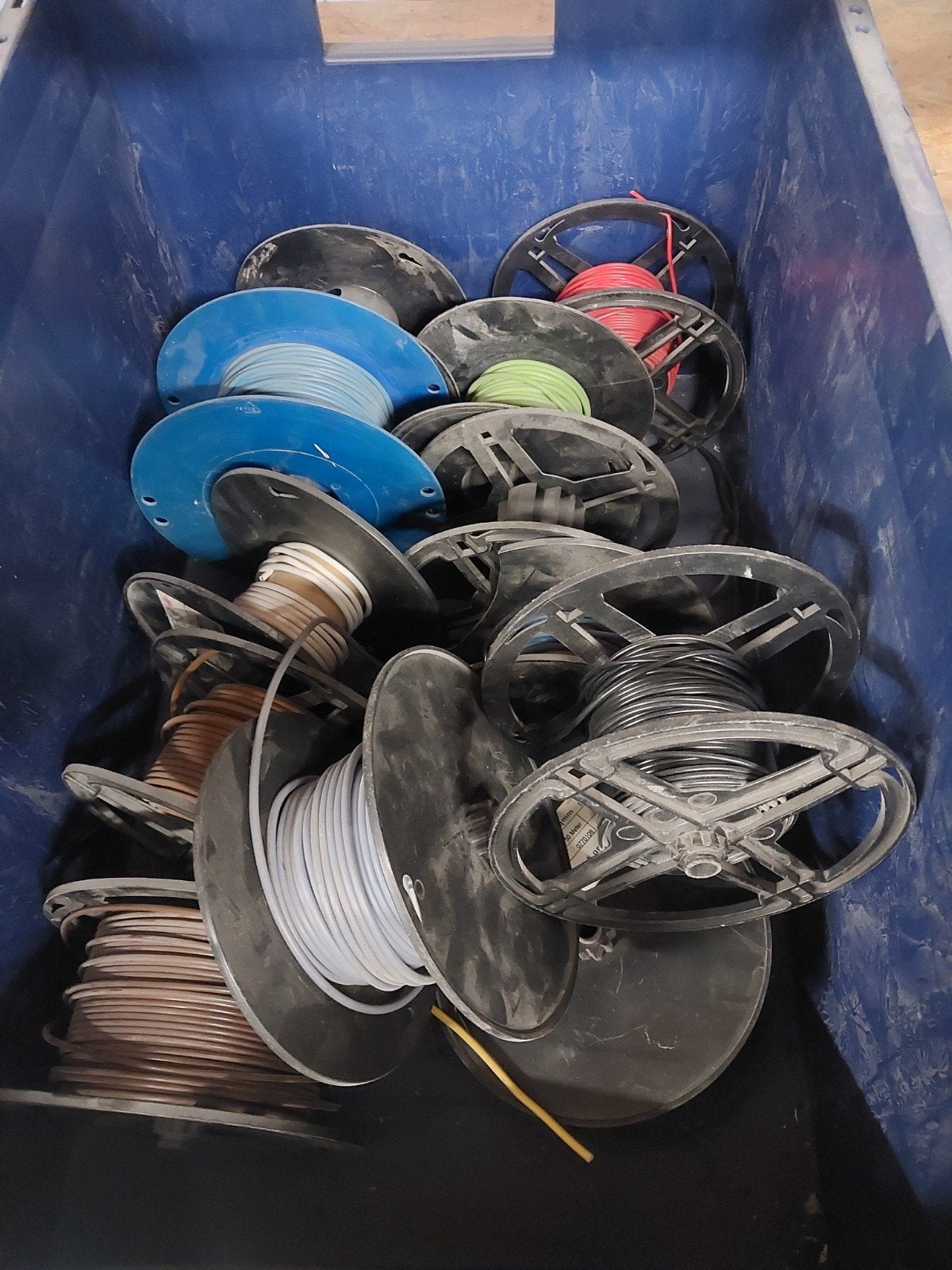 Diverse rollen koperdraad met display/opbergsysteem, Ophalen, Gebruikt, Overige merken, Kabel of Snoer