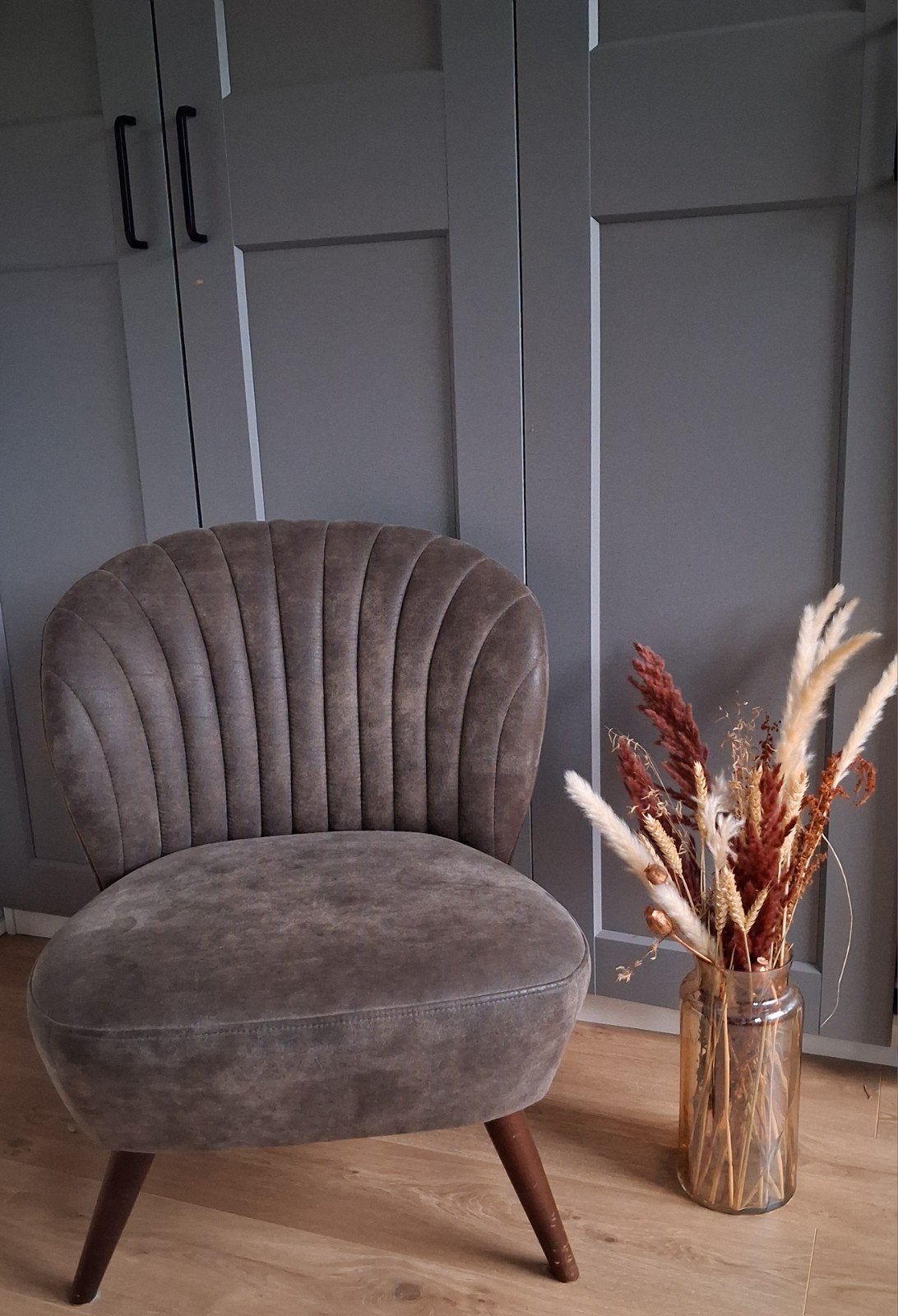 Mooie, compacte fauteuil taupe, Huis en Inrichting, Fauteuils, Ophalen, Gebruikt, Minder dan 75 cm, Stof