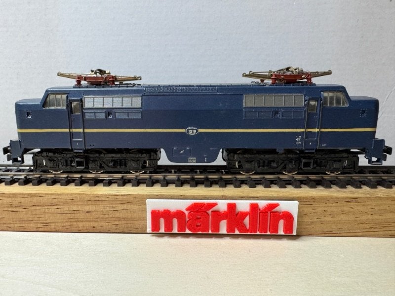 Märklin NS1219 - 3051 loc - MFX decoder en nieuwe motor, Ophalen, Wisselstroom, Locomotief, Zo goed als nieuw