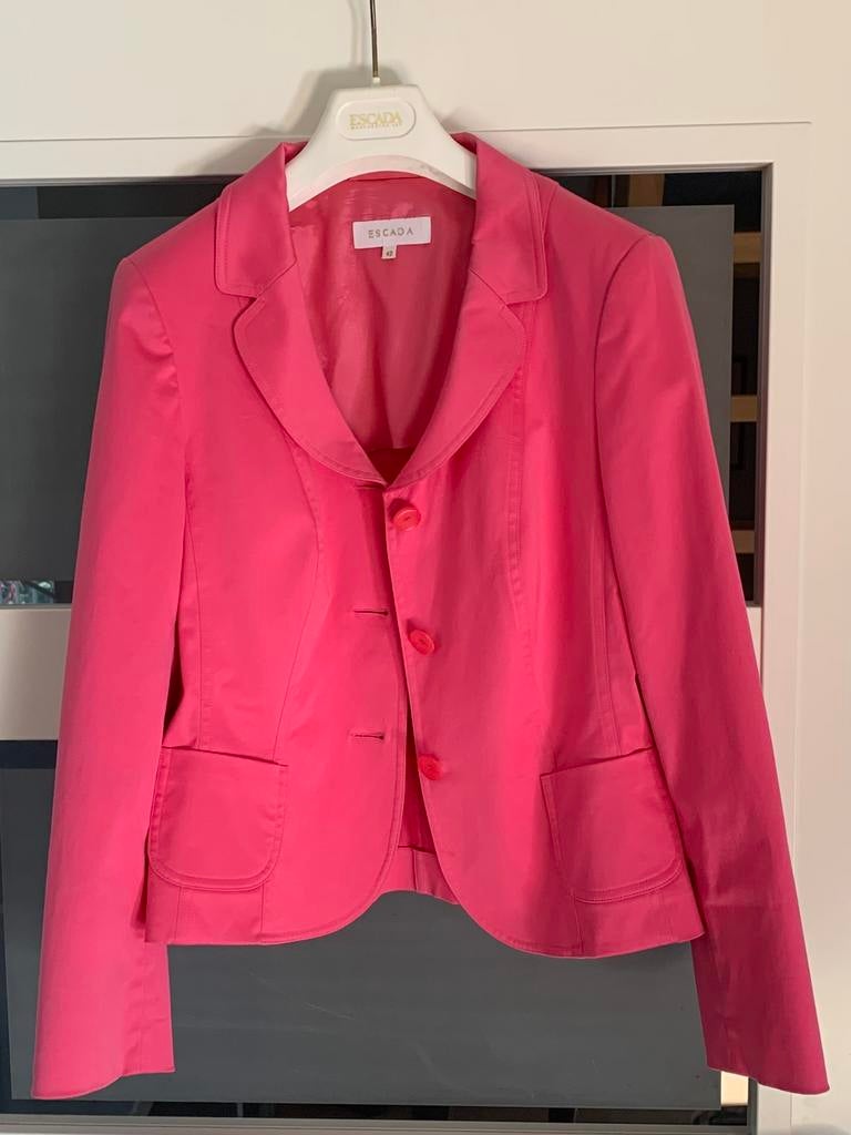 Roze jasje van Escada maat 42, Ophalen of Verzenden, Zo goed als nieuw, Maat 42/44 (L), Roze
