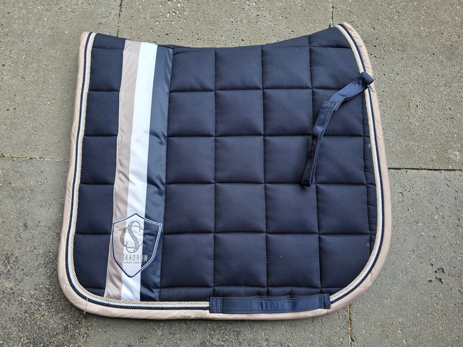Eskadron big square navy, Full (L), Dressuurdekje, Ophalen of Verzenden, Zo goed als nieuw