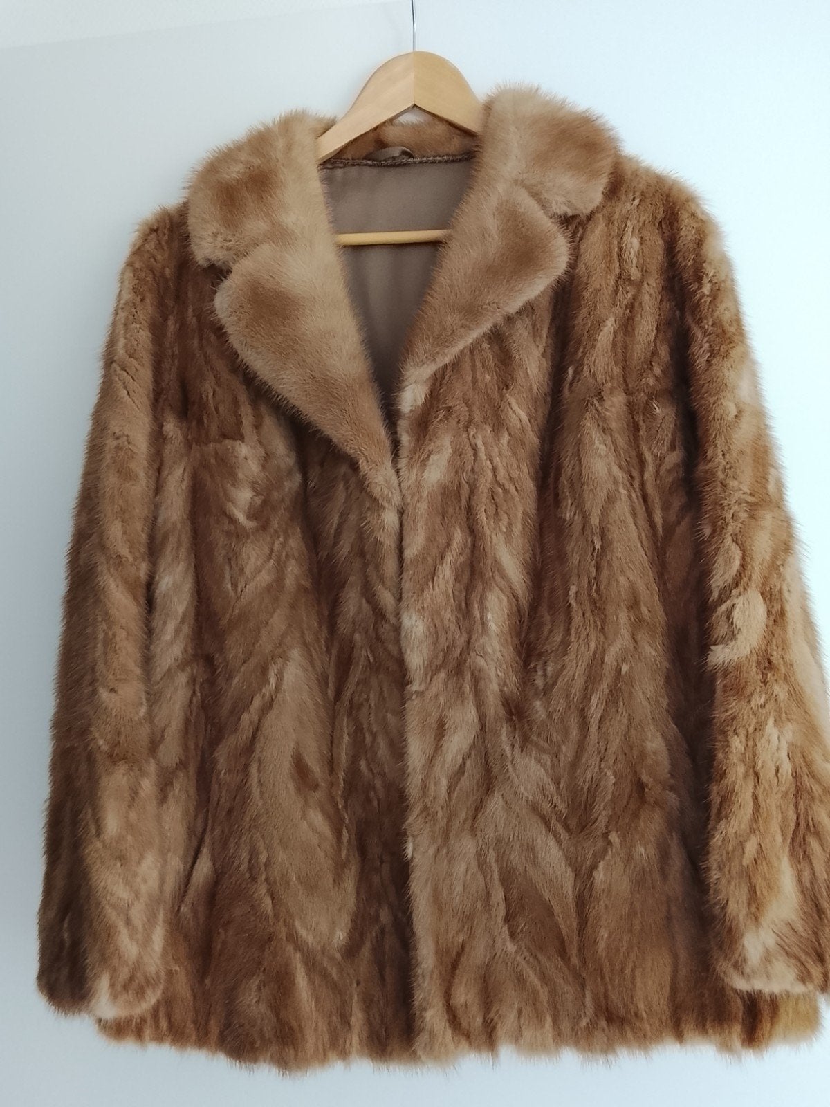 Vintage bruine bontjas, Kleding | Dames, Jassen | Winter, Maat 38/40 (M), Bruin, Ophalen of Verzenden, Onbekend