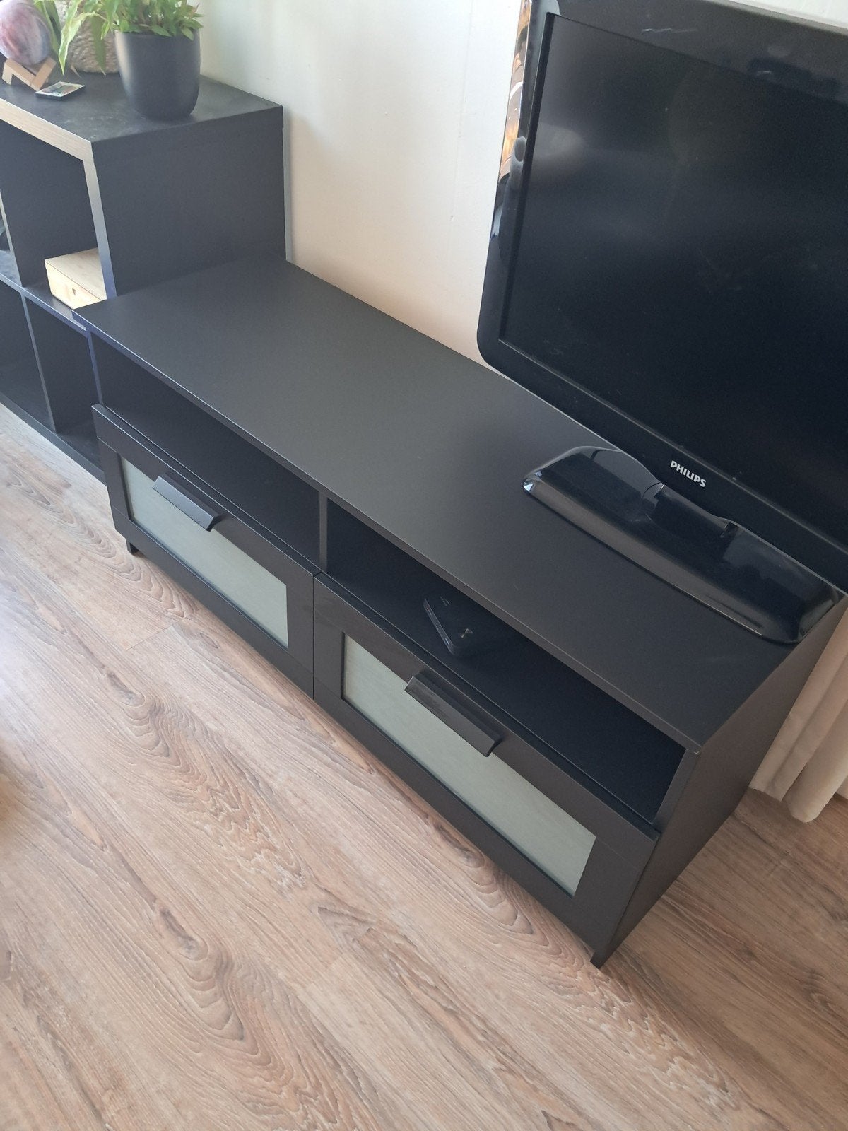IKEA BRIMNES, Zwart tv-meubel met lades - 120x41x53 cm, Ophalen, Gebruikt, 150 discs of meer, Hout