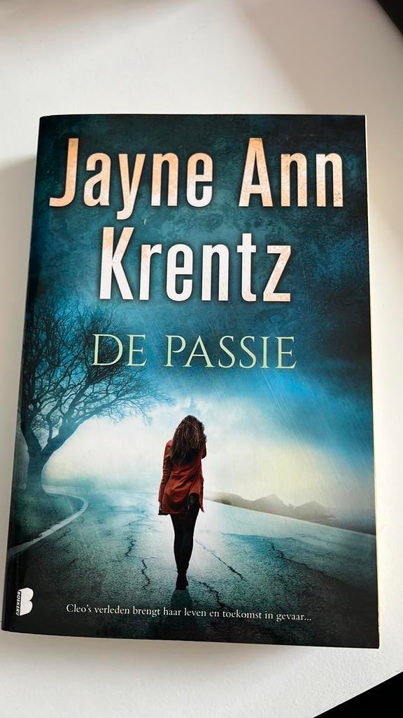 Jayne Ann Krentz - De passie, Ophalen of Verzenden, Zo goed als nieuw, Jayne Ann Krentz
