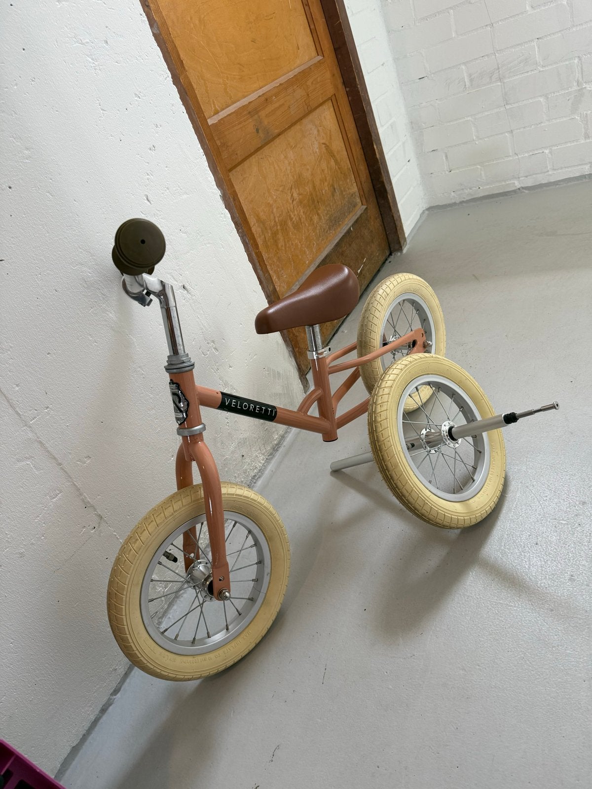 Veloretti loopfiets met zijwieltjes - Zo goed als nieuw, Ophalen, Zijwieltjes, Velgrem, Minder dan 16 inch