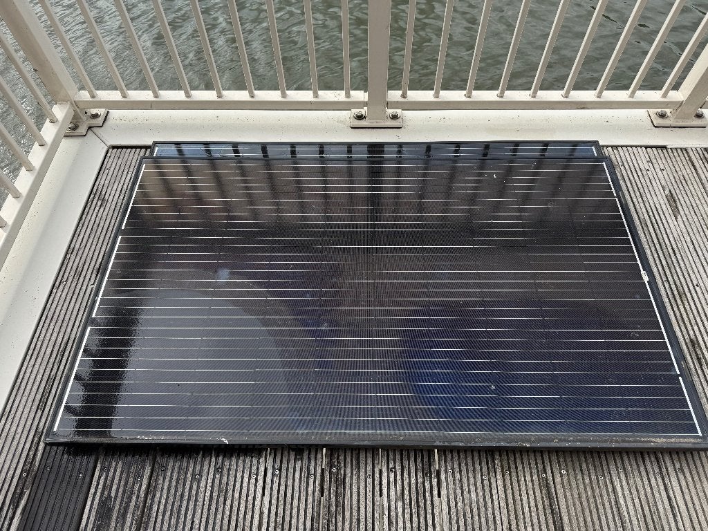 2x 295Wp Trina zonnepanelen, Solis omvormer, platdakbeugels, Ophalen, Gebruikt, Compleet systeem, 200 wattpiek of meer
